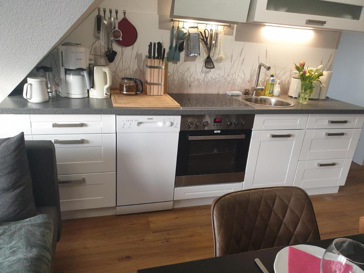 Suite Beach 5 Rooms 2 Bathrooms 1 Kitchen 1 Piano Kuehlungsborn Exterior photo